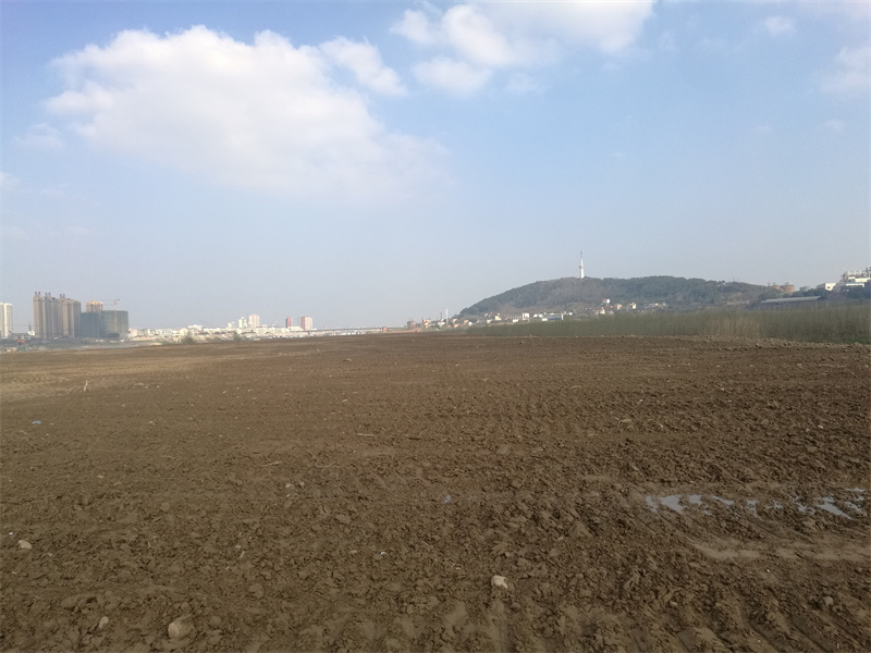 湖南小山建设有限公司,承接水利水电工程,承接河湖疏浚工程,机械设备租赁,建材销售,小山建设